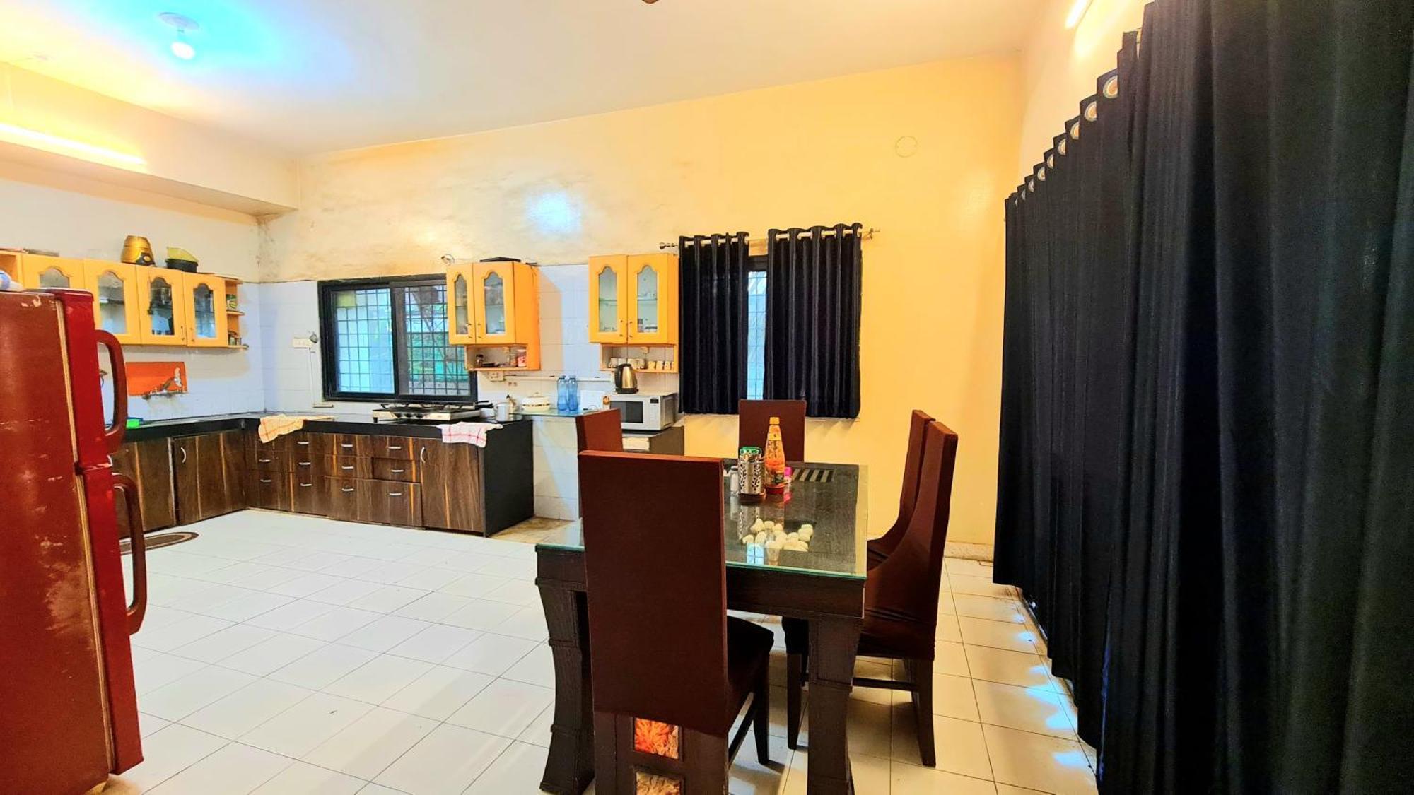 Rostel Backpackers Hostel