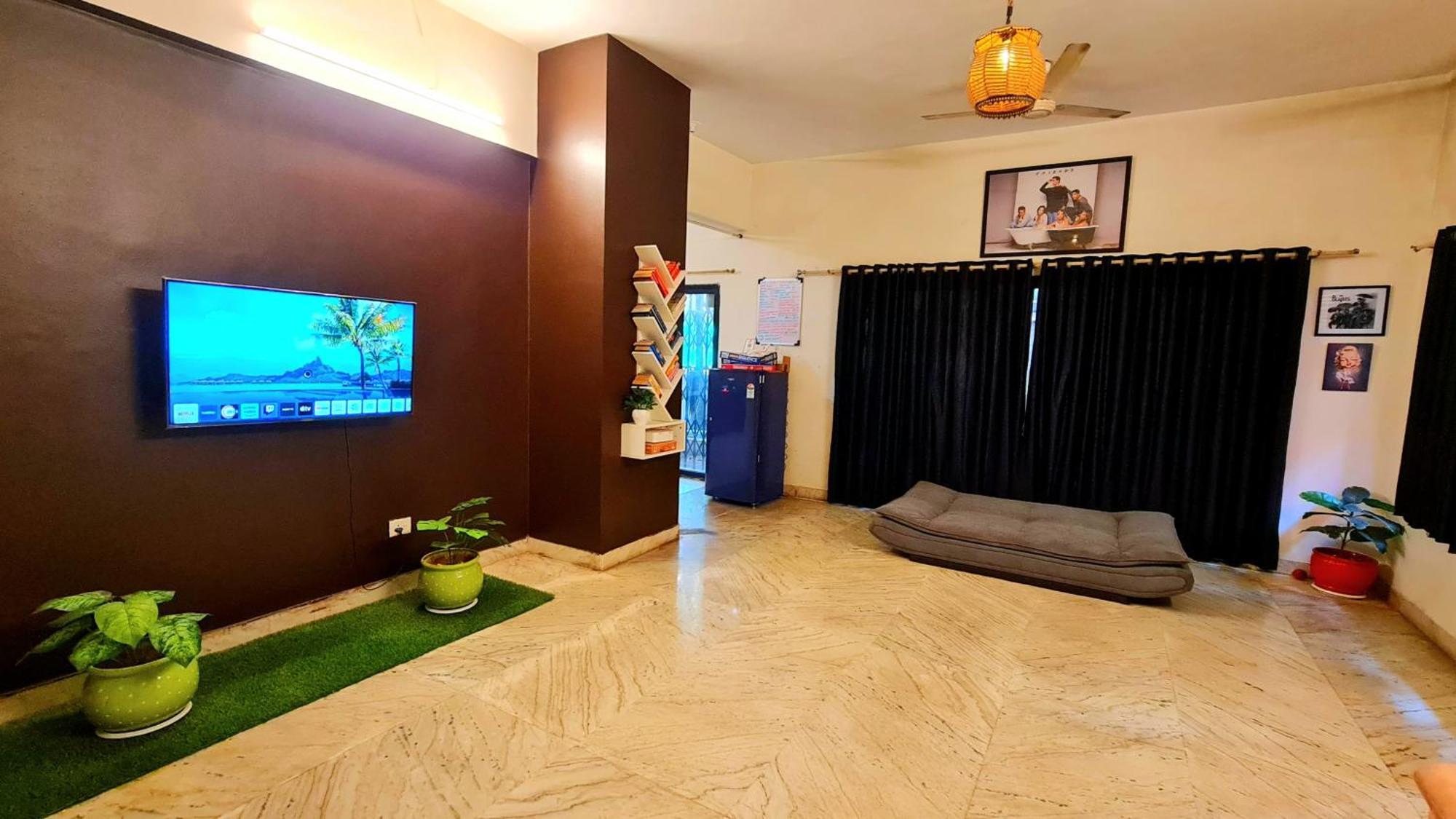 Rostel Backpackers * Pune